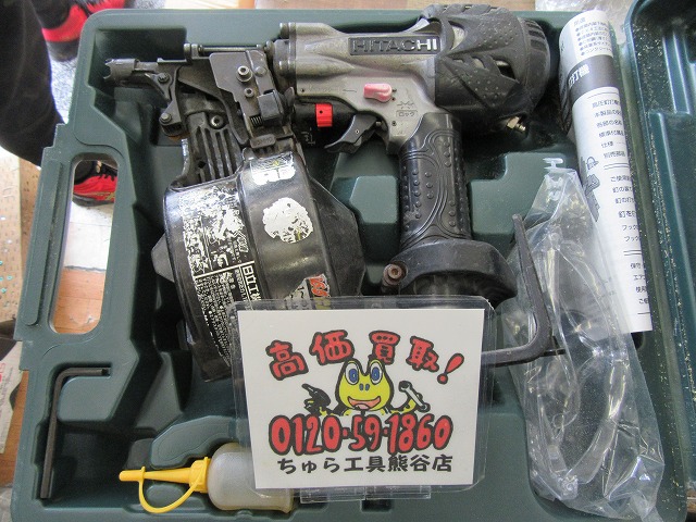 100%新品人気SALE中古品 Hitachi koki 日立工機 65mm 高圧 釘打ち機 NV65HM エア釘打機